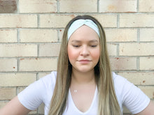 Load image into Gallery viewer, The Adriana Headband